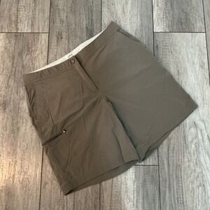LLBean Women's Size 12 Khaki Zip Pocket Hiking Outdoor Shorts Lightweight